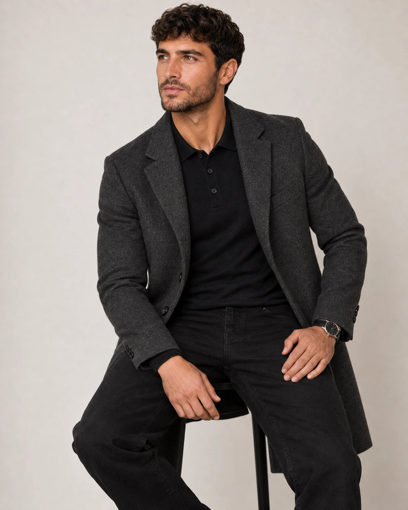 Straight Leg Jeans campaign 07|black denim