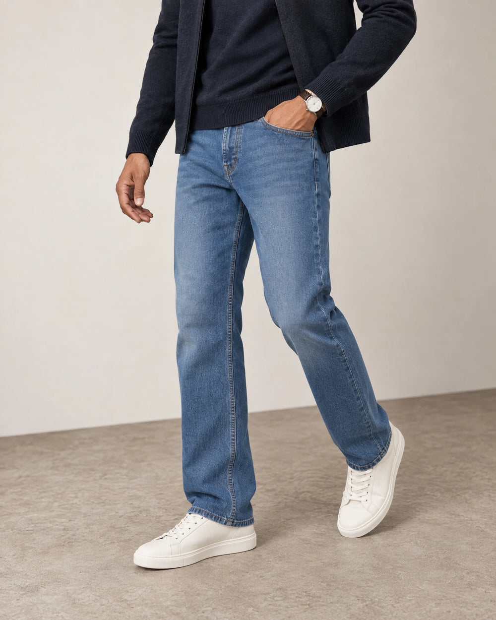 Straight Leg Jeans campaign 05|classic wash denim