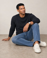 Straight Leg Jeans campaign 07|classic wash denim