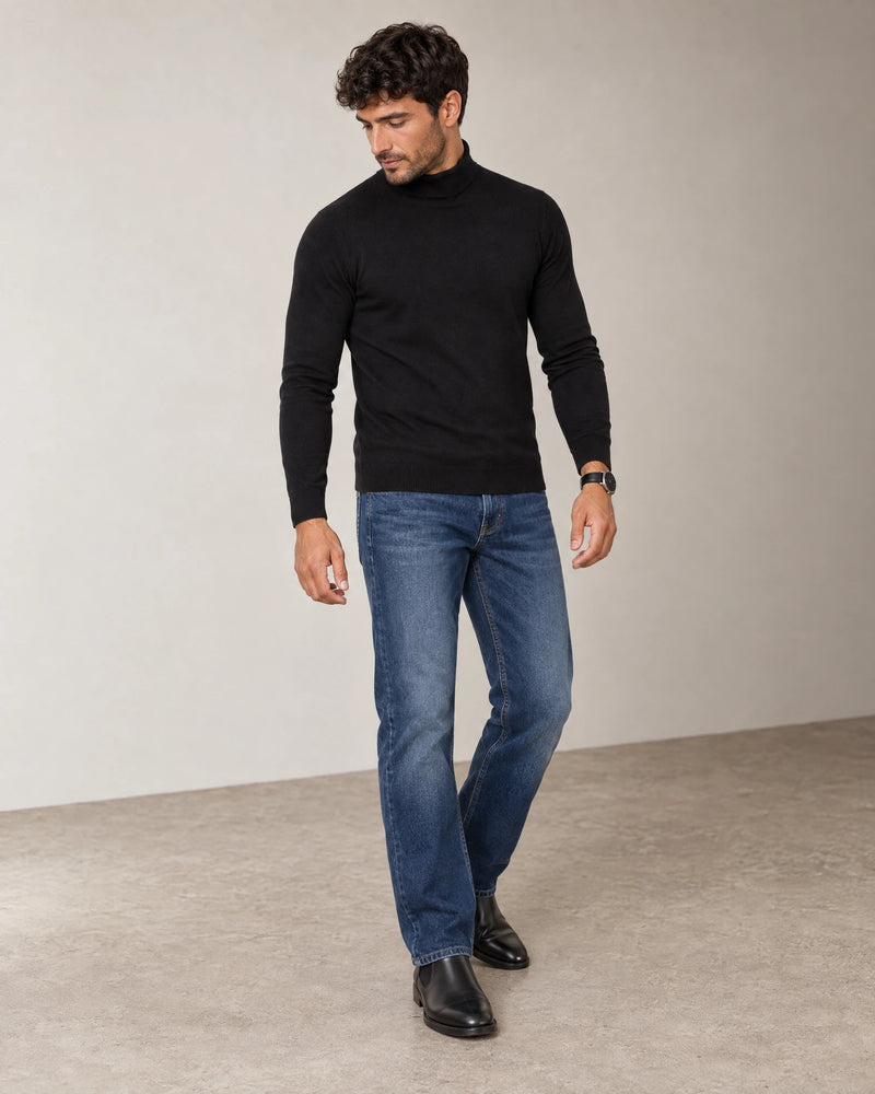 Straight Leg Jeans campaign 06|navy wash denim