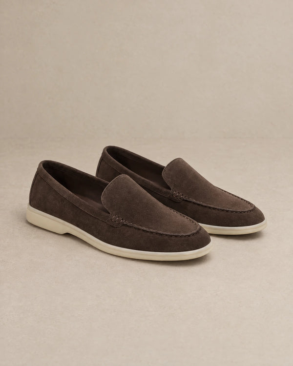 Suede Loafers campaign 03|burnt brown