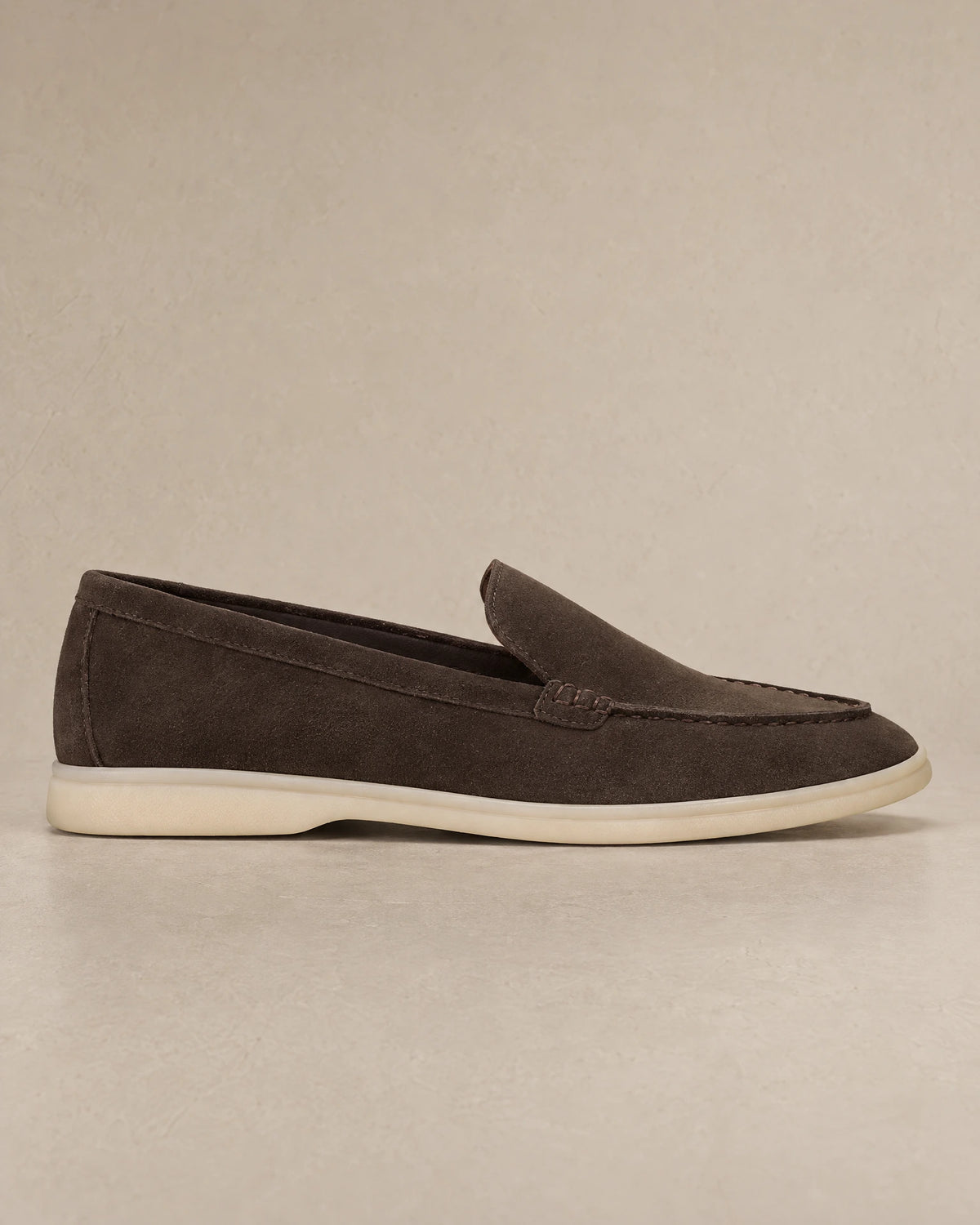
Suede Loafers campaign 04