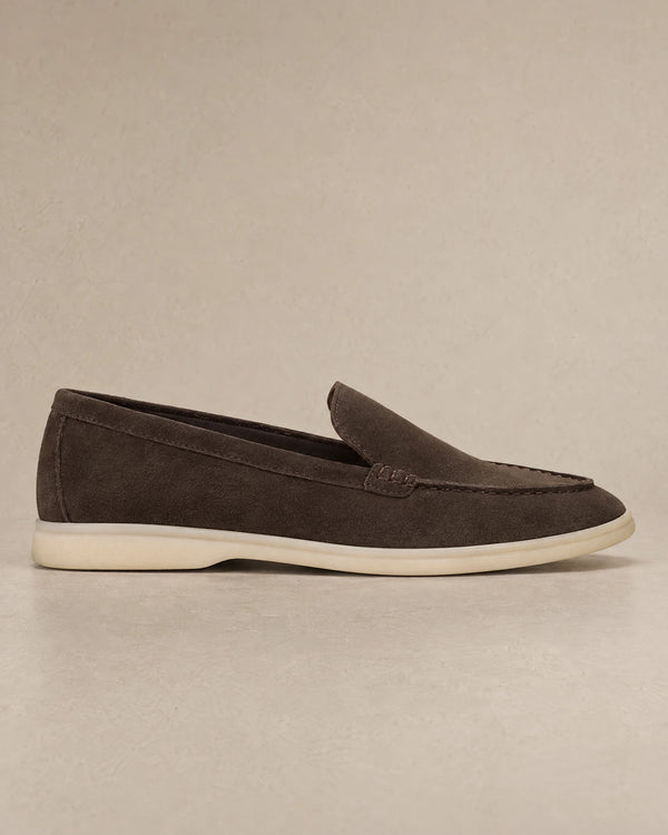Suede Loafers campaign 04|burnt brown