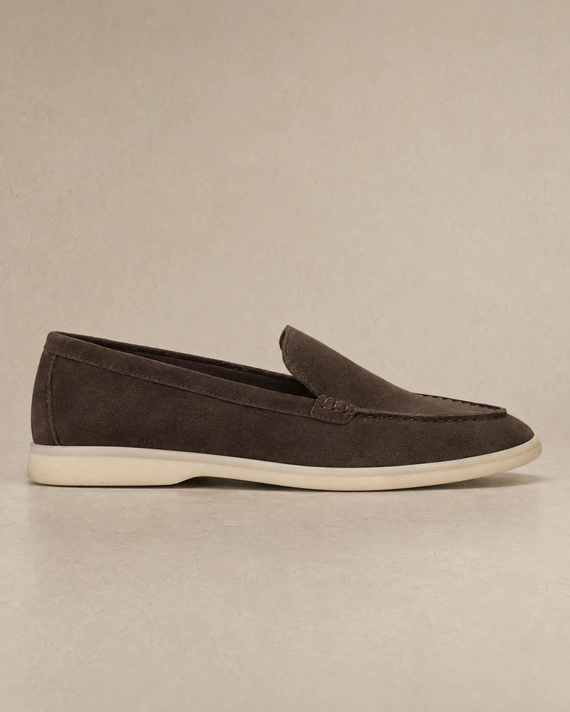 Suede Loafers campaign 04|burnt brown