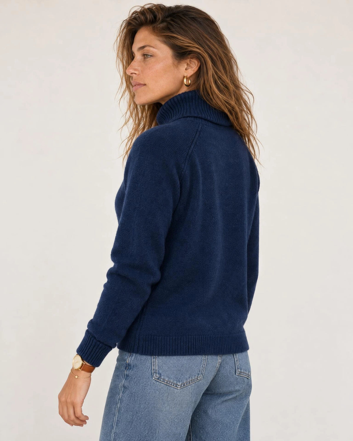 
The Arden Cashmere Blend Snood Jumper campaign 04