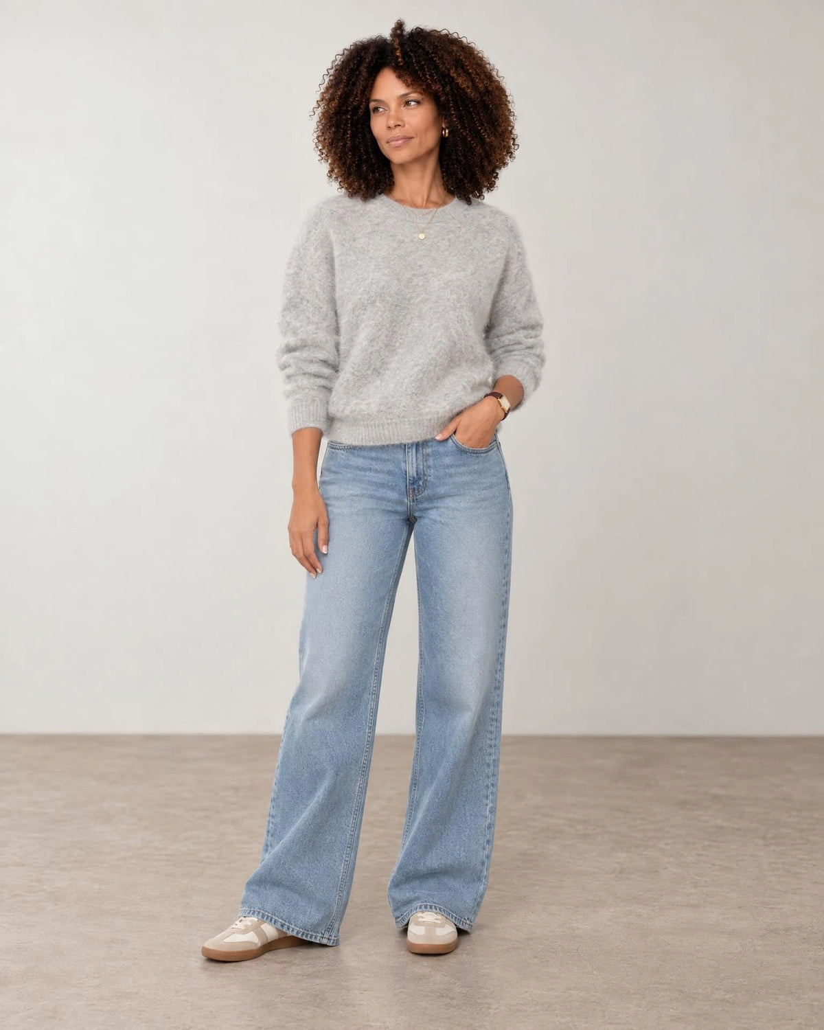 
The Aspen Brushed Crew campaign 02
