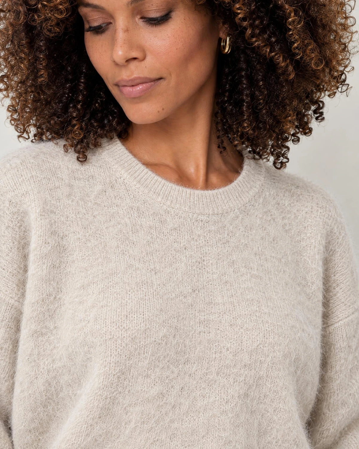 
The Aspen Brushed Crew campaign 03