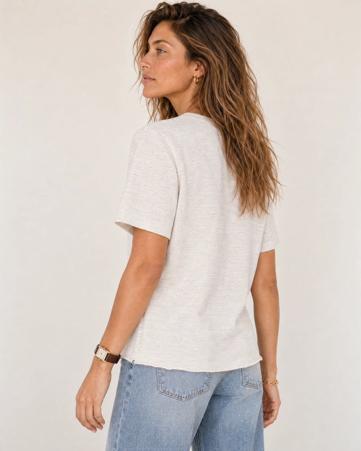 
The Melange V-Neck T-Shirt campaign 04