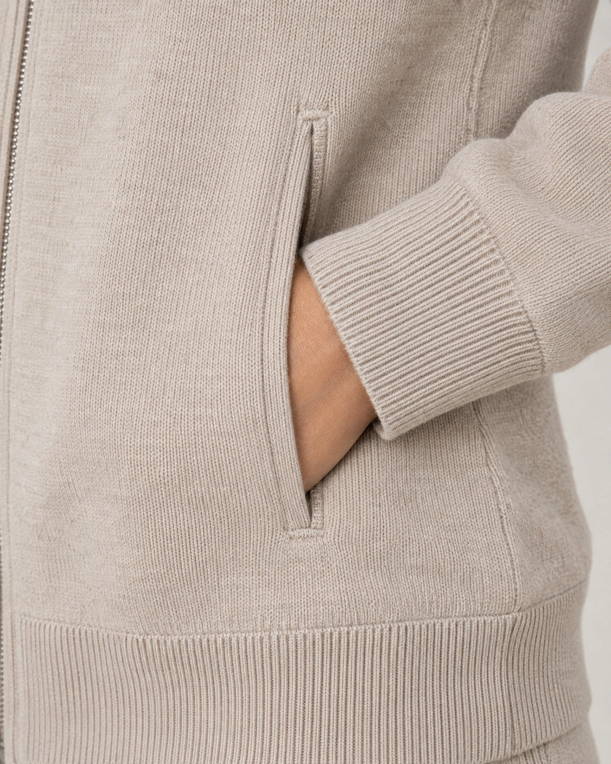
The Varo Knit Funnel Neck campaign 08