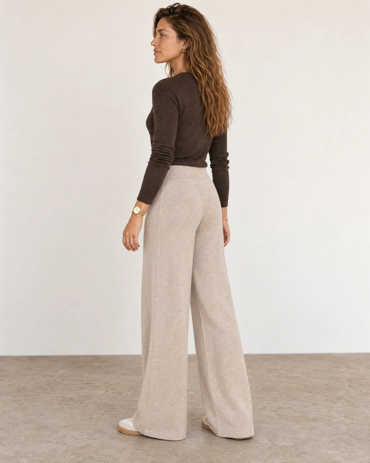 
The Varo Knit Pant campaign 04
