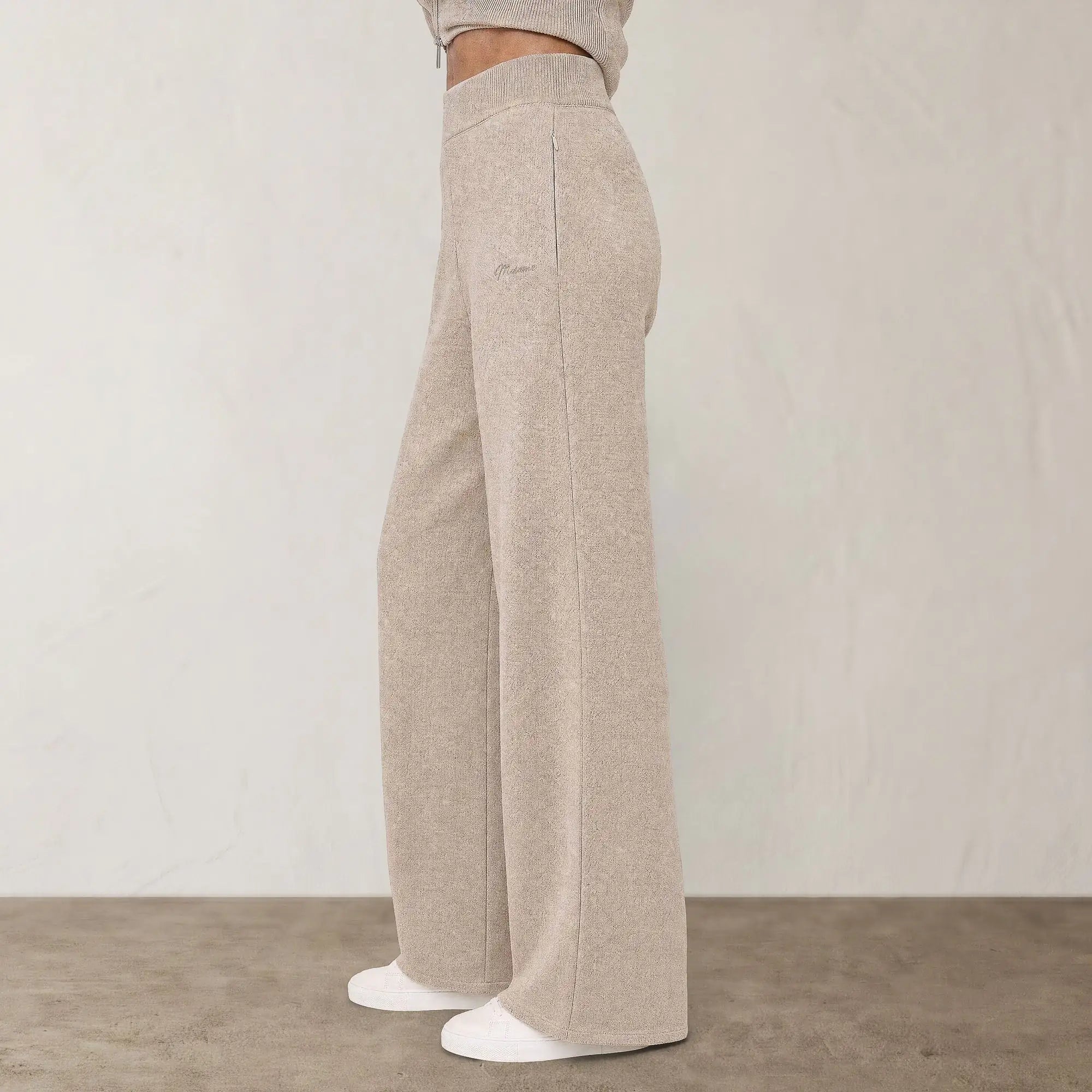 |beige taupe