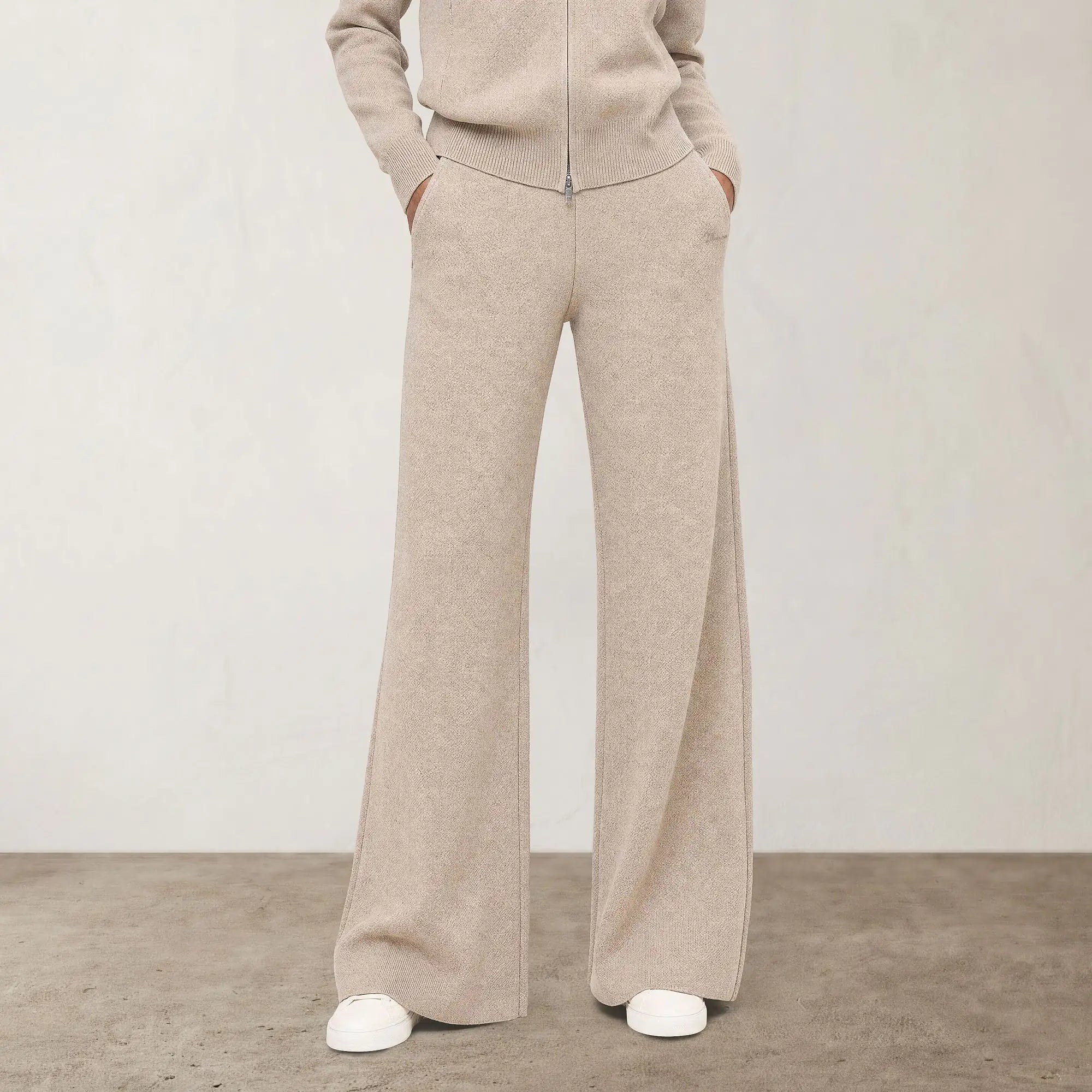 |beige taupe