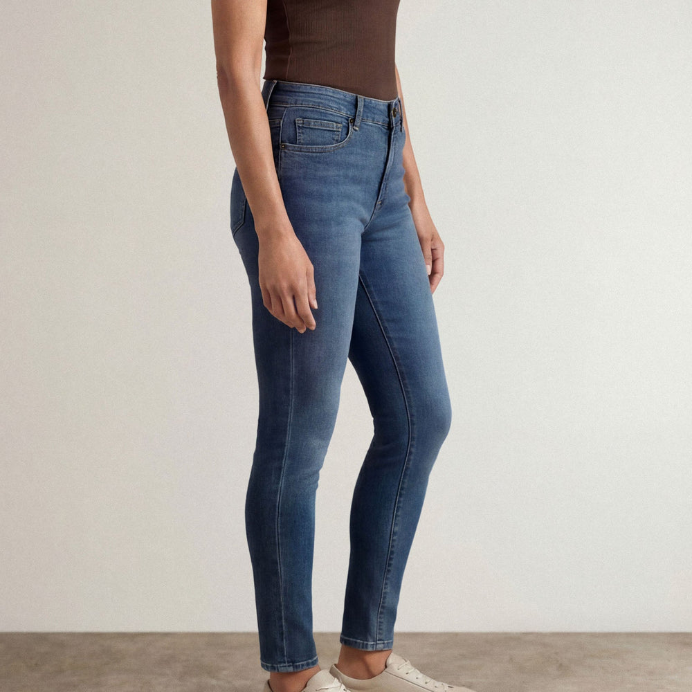 |deep navy wash denim