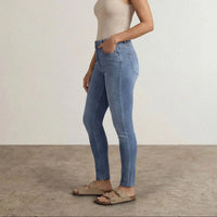 |light wash denim