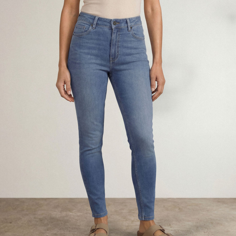 |light wash denim