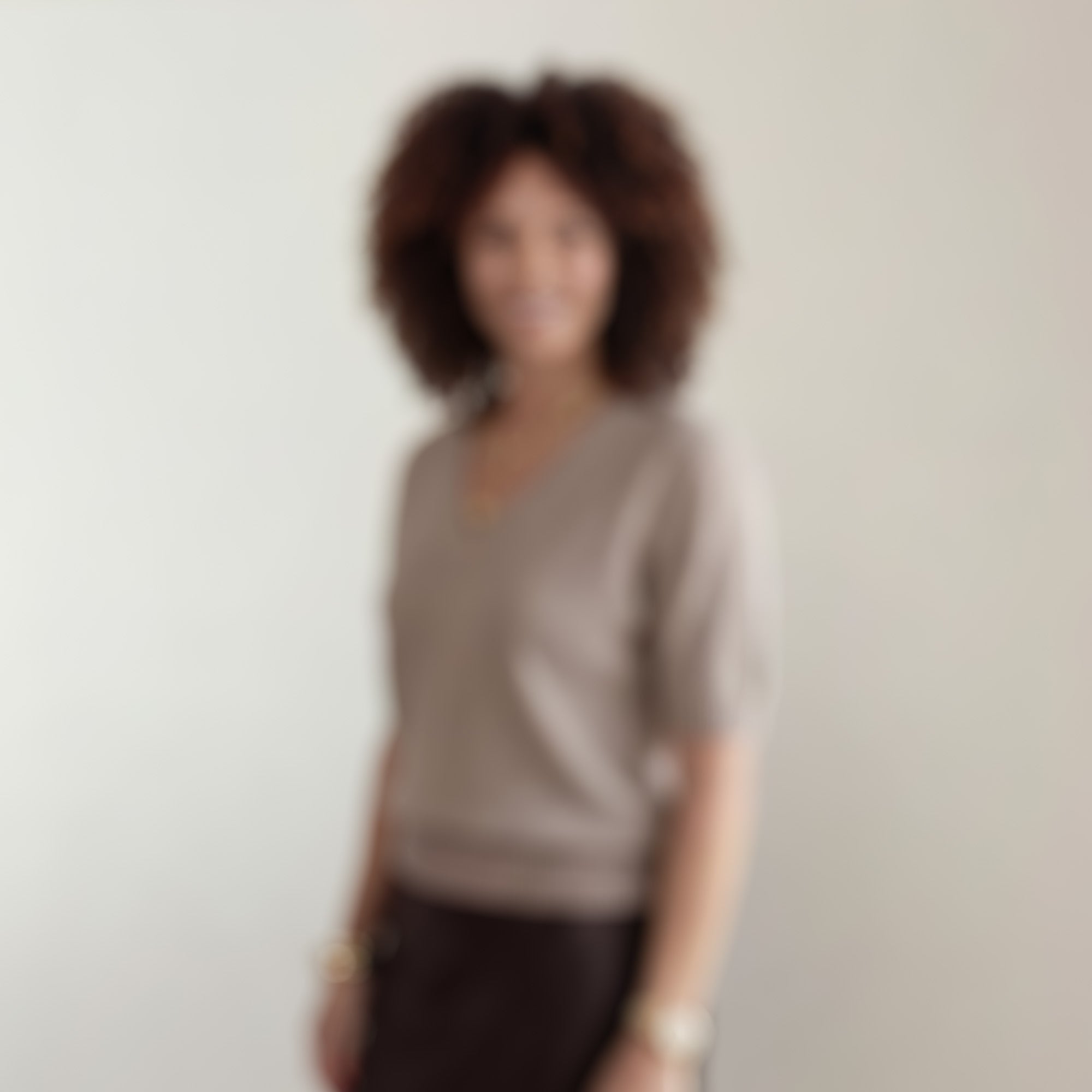|light taupe