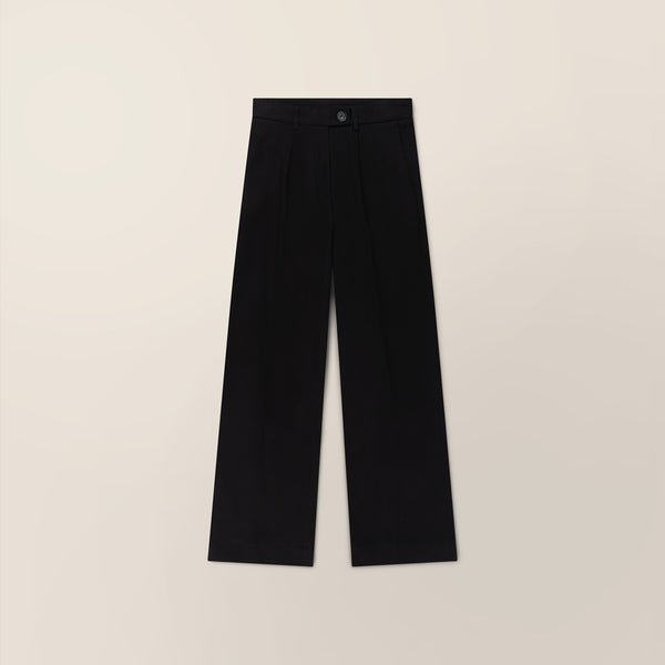 High-Waisted Smart Trouser