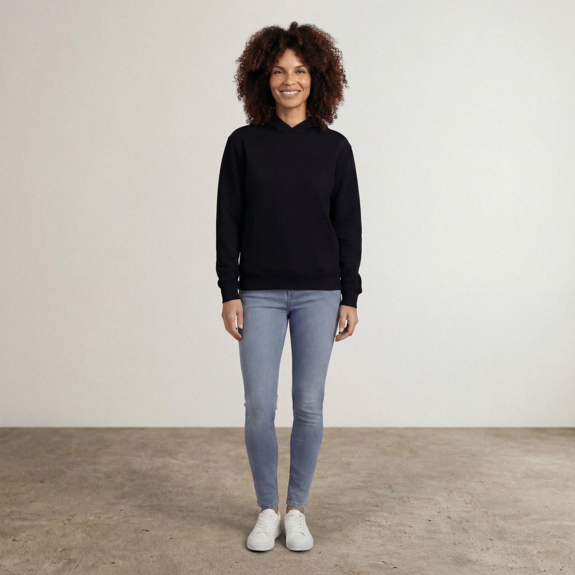 Amber is a UK Size 8 | black | Amber is 5ft 7 / 170cm and is wearing a Size 8.
