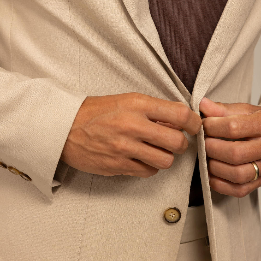 Man wearing a Casual Blazer in Beige, closeup.