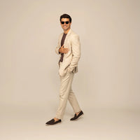 Man wearing a Marame Casual Blazer in Beige, front view. |beige linen