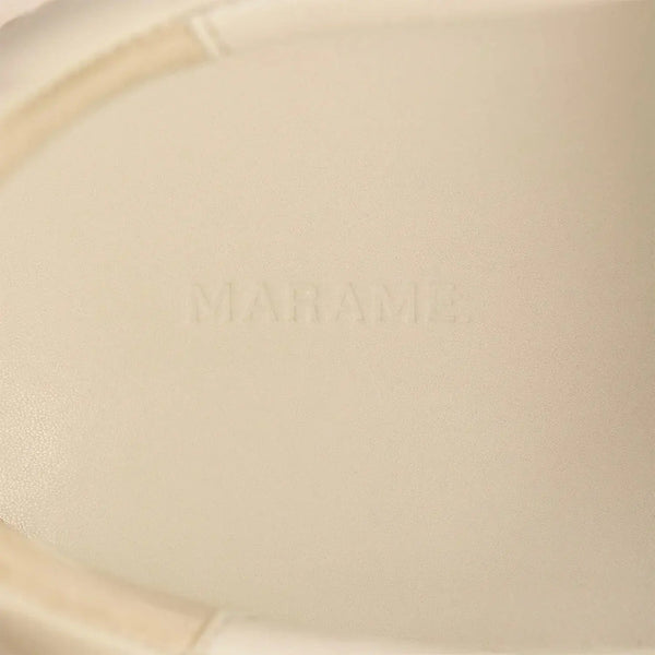 |beige & white